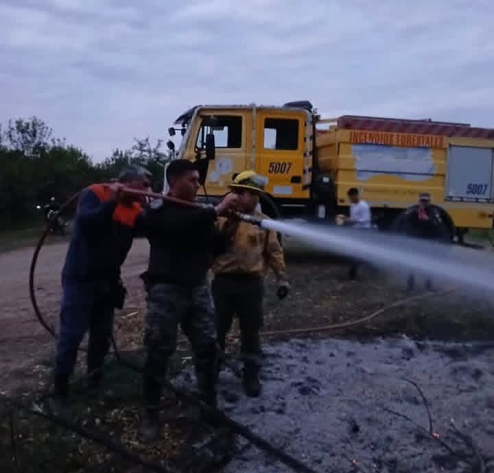  Se intervino en un incendio registrado en la localidad de Yerba Buen