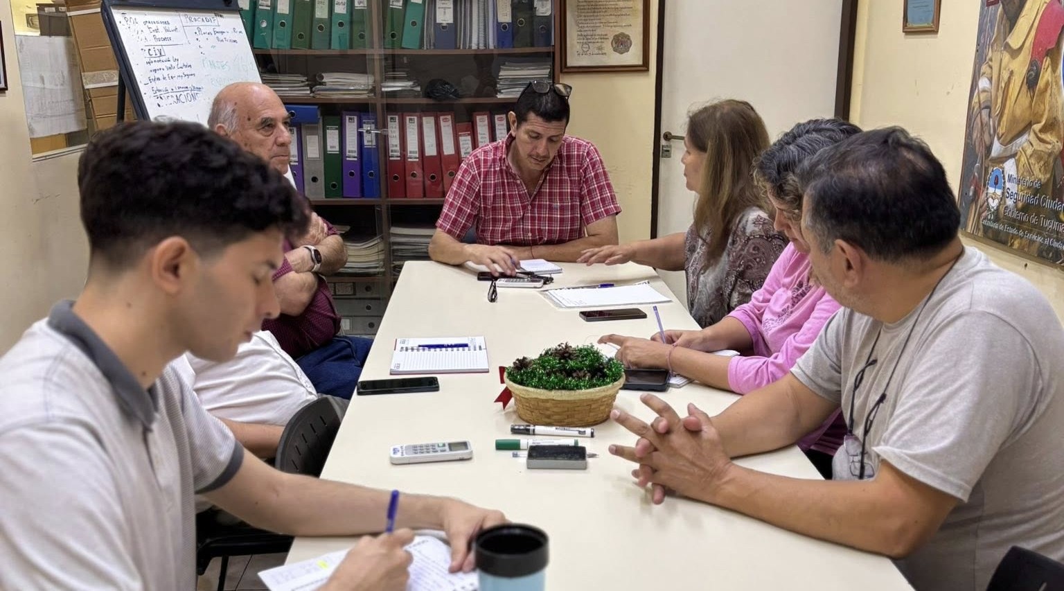 Reunión para diagramar el fortalecimiento del sistema bomberil para los años 2026-2027